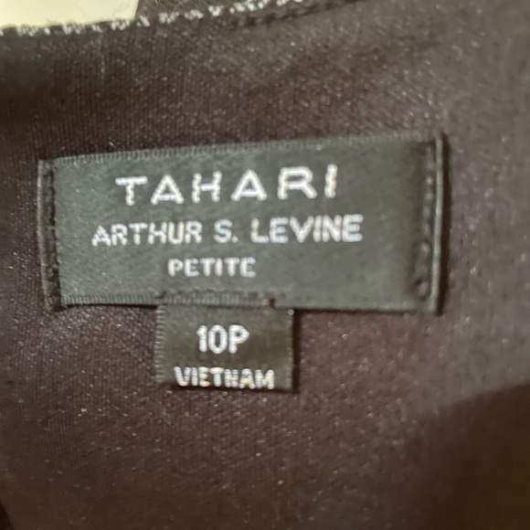 Tahari by Adam S Levine, size 10p, black and white - Picture 2 of 4